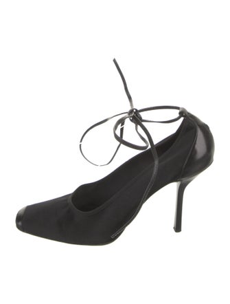 Gucci 1973 Pattern Neoprene Pumps