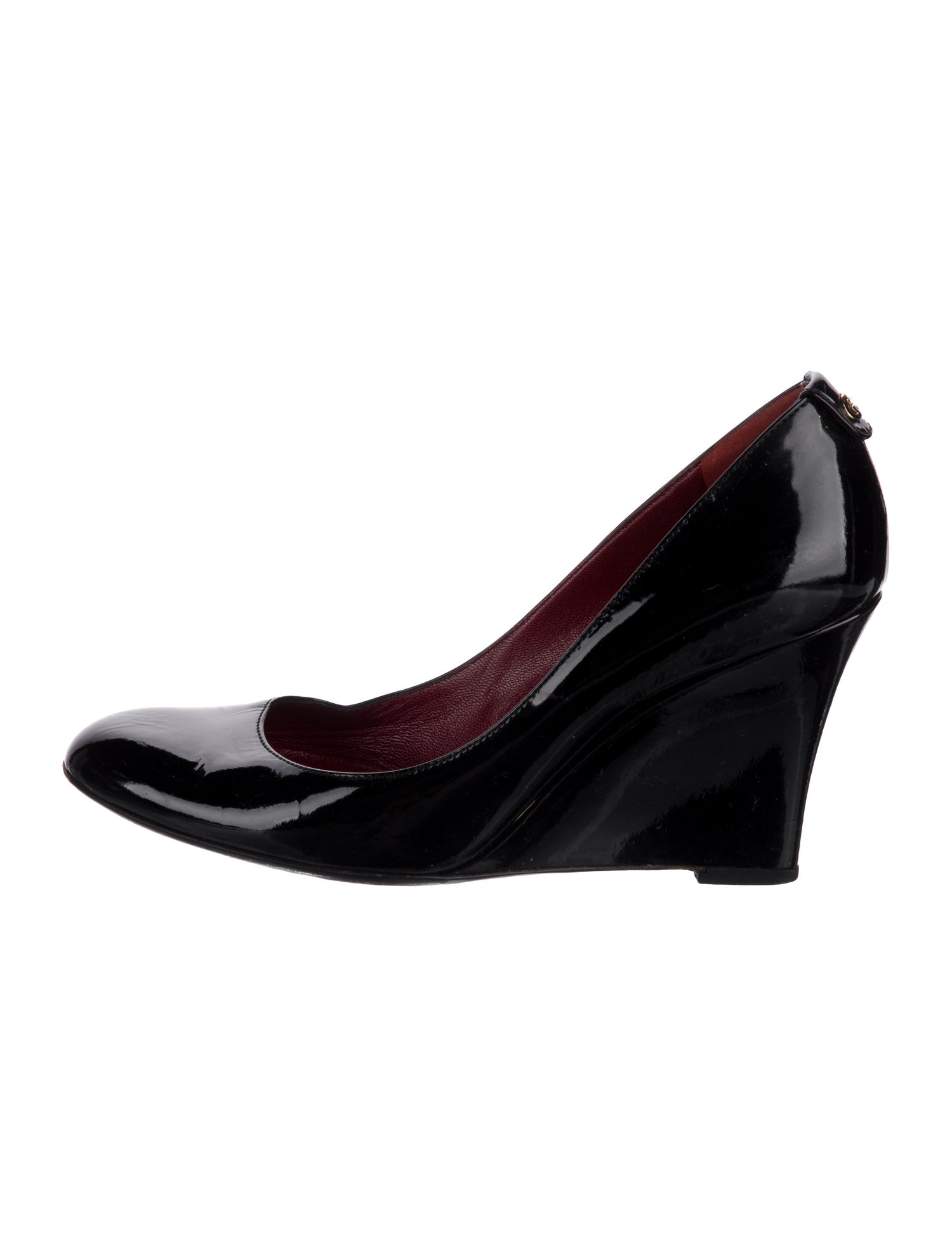 Gucci Interlocking G Logo Patent Leather Pumps