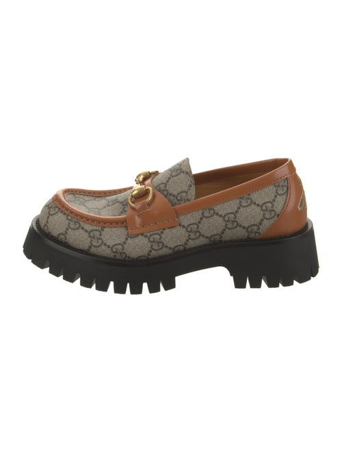 Gucci Embroidered Accent Loafers