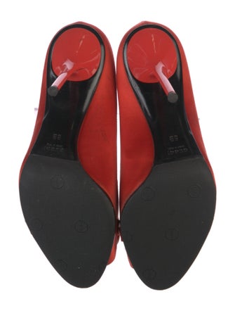 Gucci 1955 Horsebit Accent Satin Pumps