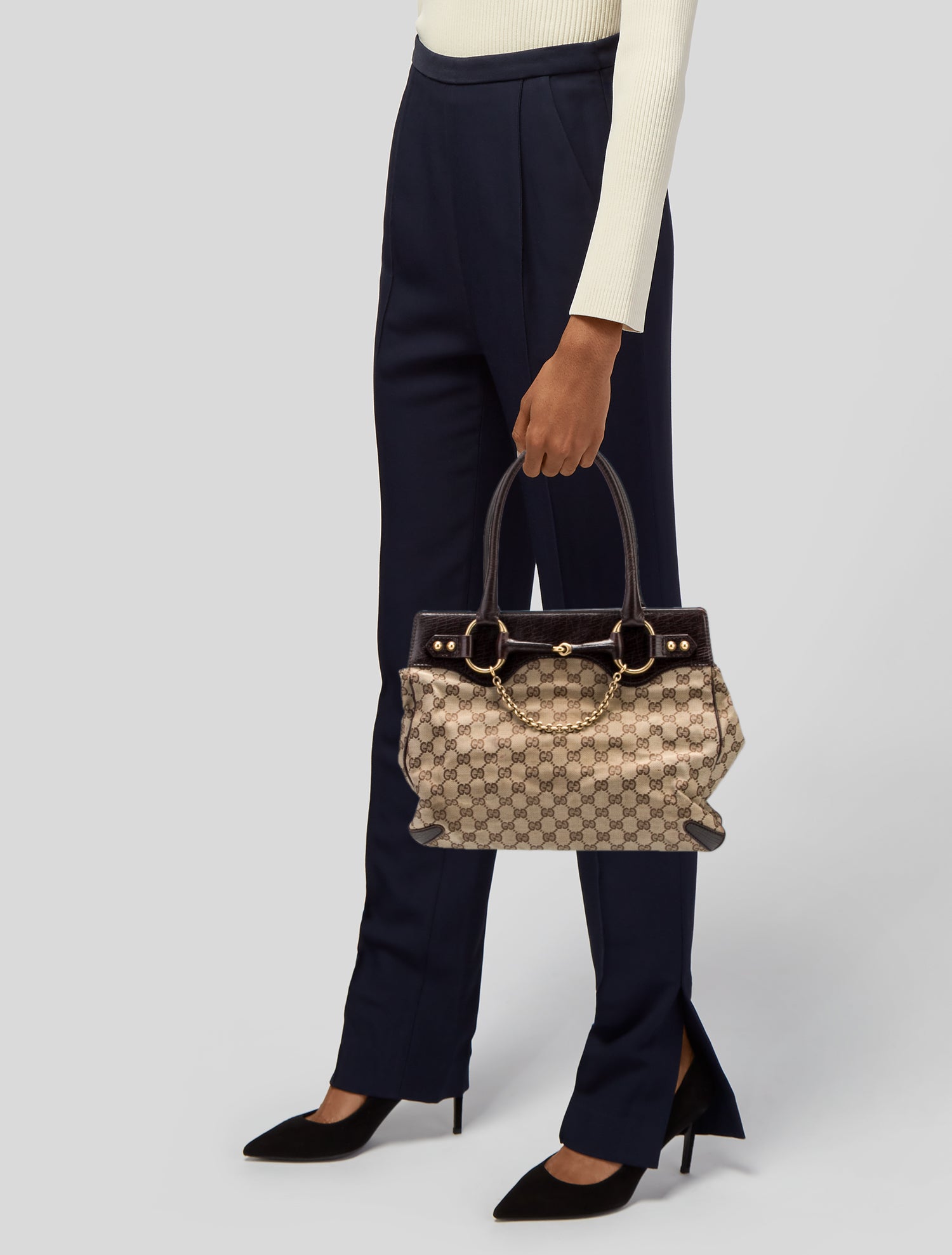 Gucci GG Canvas Horsebit 19 Medium