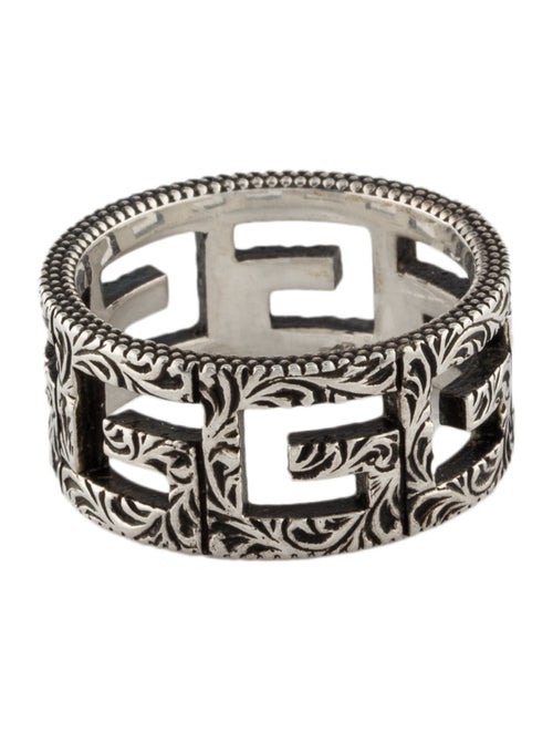 Gucci Textured Square G Wide Band Ring