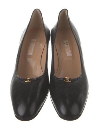 Gucci Horsebit Accent Leather Pumps