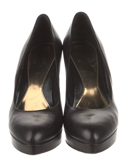 Gucci Leather Pumps