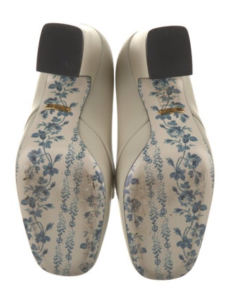 Gucci Leather Pumps