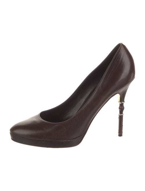 Gucci Bamboo Accent Leather Pumps
