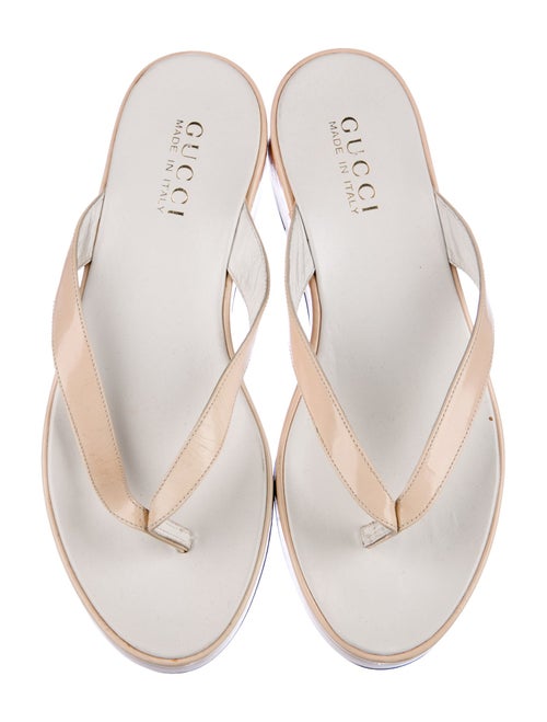 Gucci Leather Flip Flops