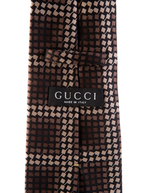 Gucci patterned silk tie