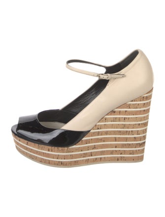 Gucci Interlocking G Logo Leather Espadrilles