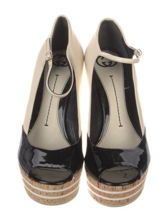 Gucci Interlocking G Logo Leather Espadrilles