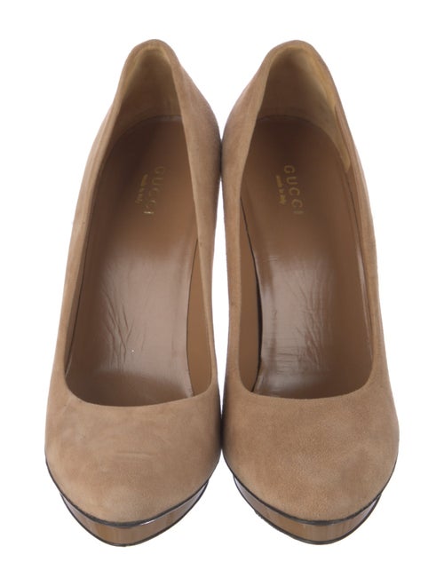 Gucci Bamboo Accent Suede Pumps