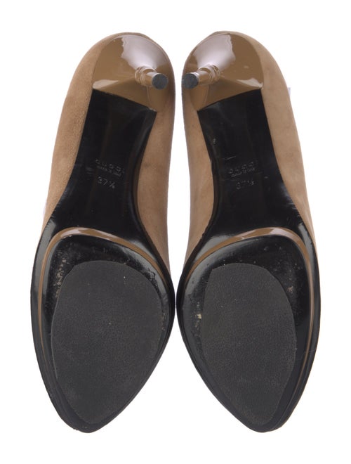 Gucci Bamboo Accent Suede Pumps