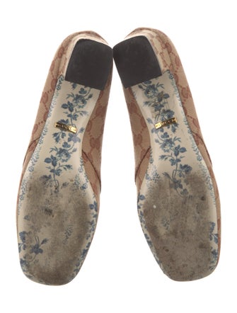 Gucci GG Canvas Canvas Pumps