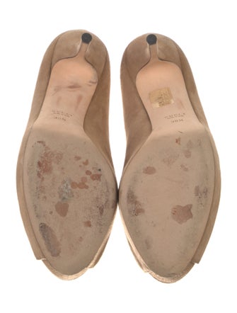 Gucci Interlocking G Logo Suede Pumps