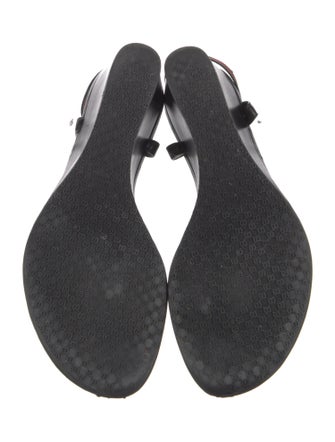 Gucci Web Accent Leather T-Strap Sandals