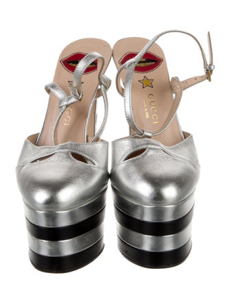 Gucci Leather Cutout Accent T-Strap Pumps