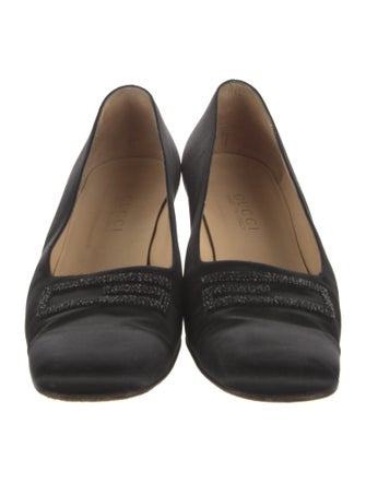 Gucci Suede Pumps