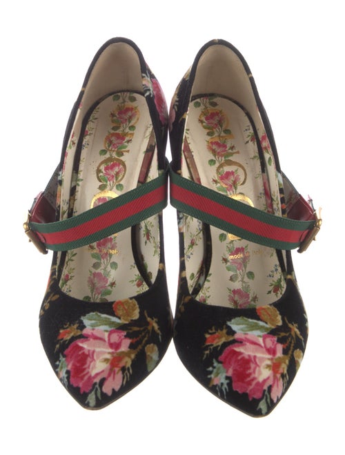 Gucci Web Accent Velvet Pumps