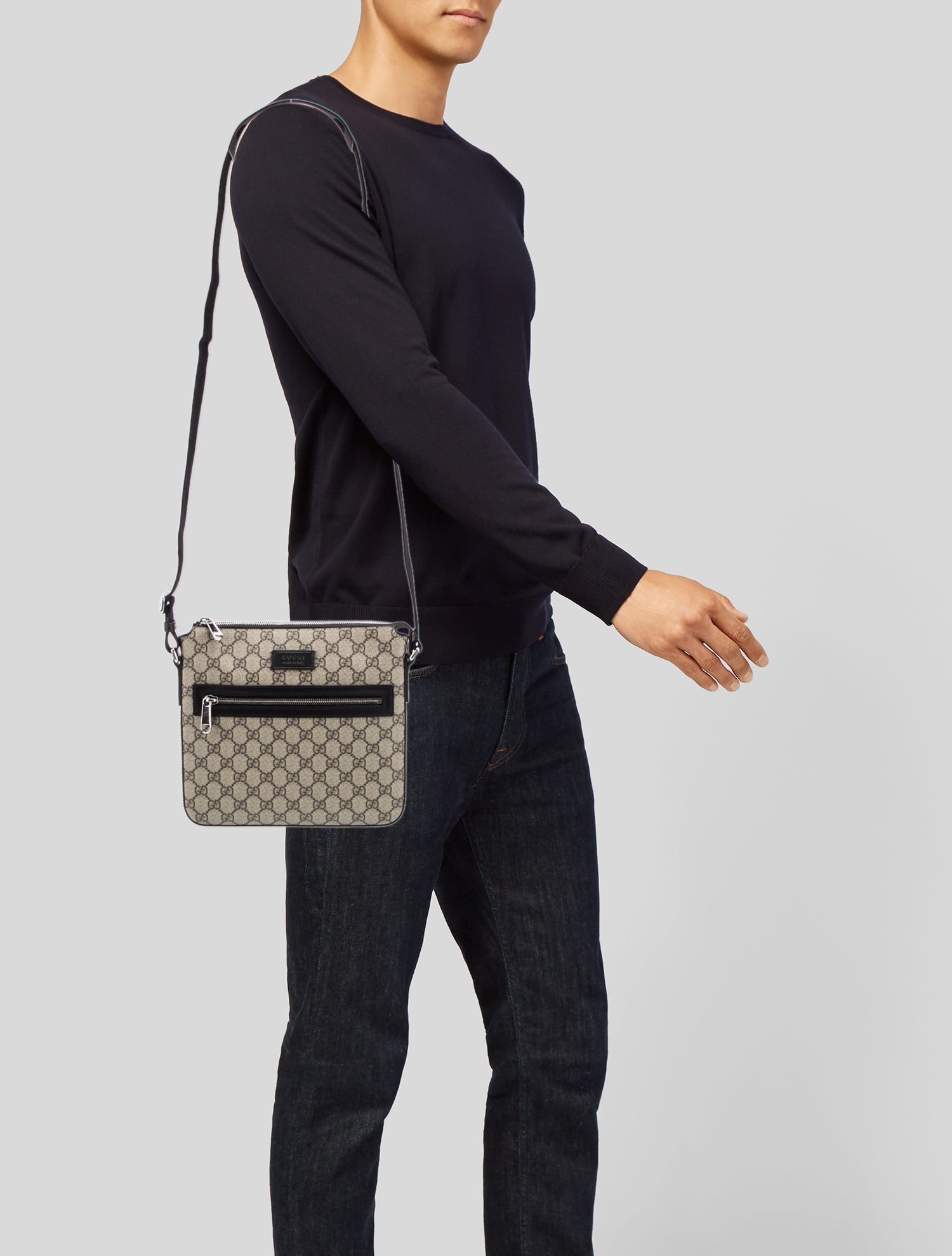 Gucci GG Supreme Messenger Bag