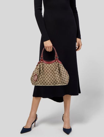 Gucci GG Canvas Sukey Medium