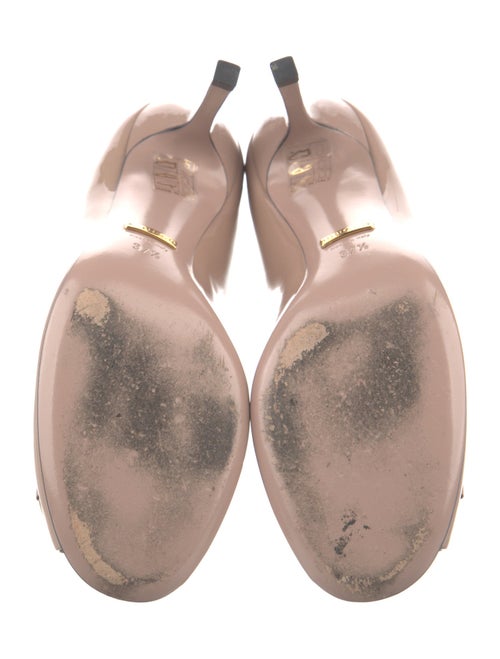 Gucci Horsebit Accent Patent Leather Pumps