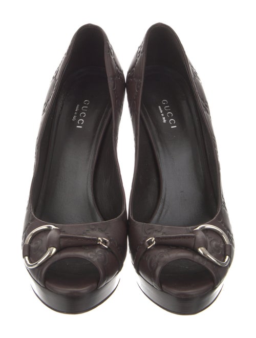 Gucci GG Signature Leather Pumps
