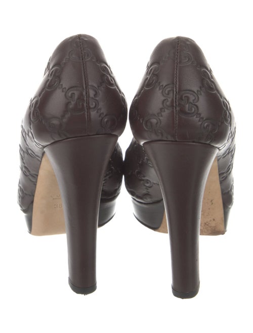 Gucci GG Signature Leather Pumps
