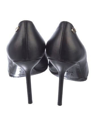 Gucci Interlocking G Logo Leather Pumps