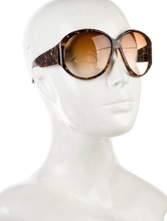 Gucci Oversize Gradient Sunglasses