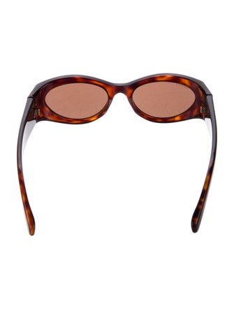 Gucci Interlocking G Logo Cat-Eye Sunglasses