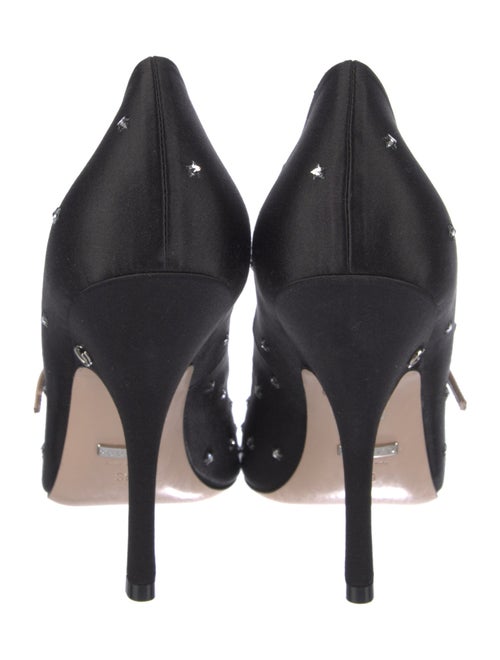 Gucci Double G Logo Satin Pumps