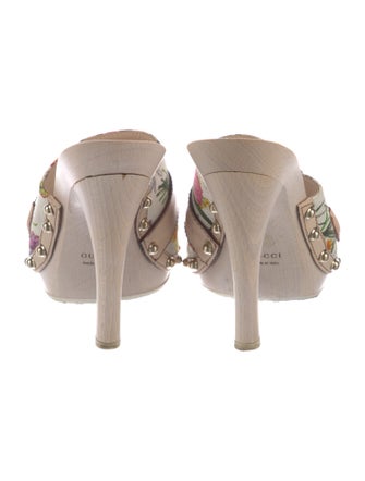 Gucci Flora Print Canvas Slides