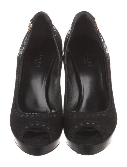 Gucci Interlocking G Logo Suede Pumps