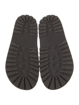 Gucci GG Signature Leather Slides