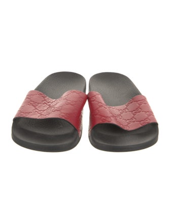 Gucci GG Signature Leather Slides