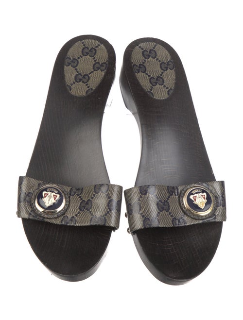 Gucci GG Canvas Canvas Slides