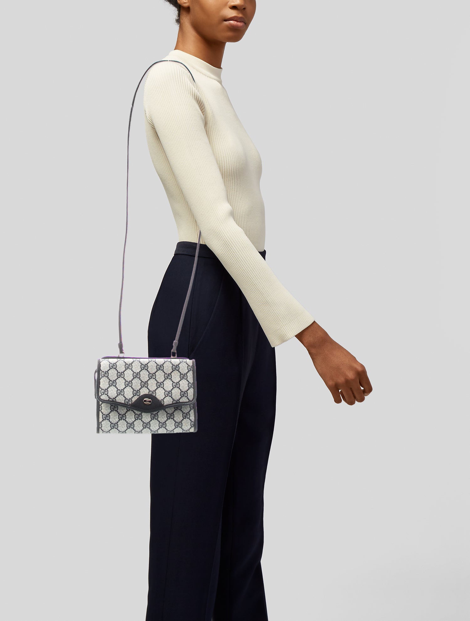 Gucci GG Supreme Crossbody Bag