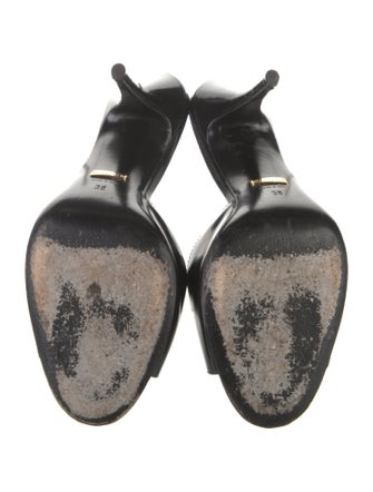 Gucci Patent Leather Slides