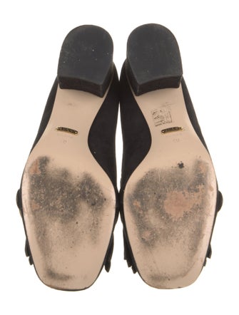 Gucci Suede Pumps