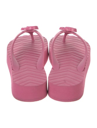 Gucci Double G Logo Rubber Flip Flops