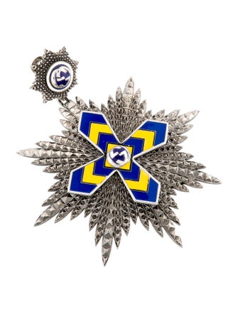 Gucci Enamel Interlocking G Cross Brooch