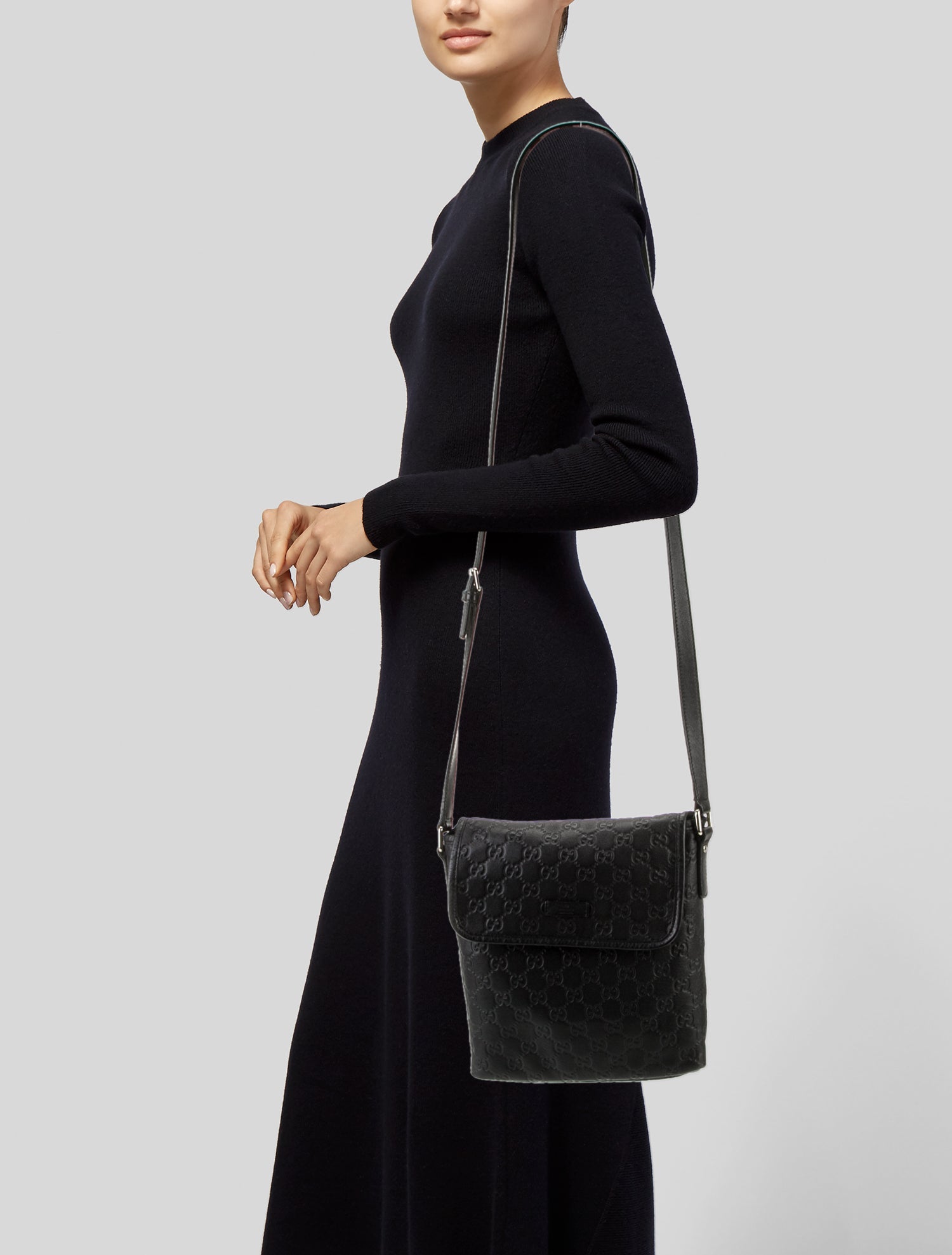 Gucci GG Signature Messenger Bag