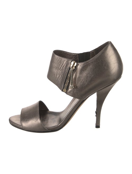 Gucci Leather Sandals