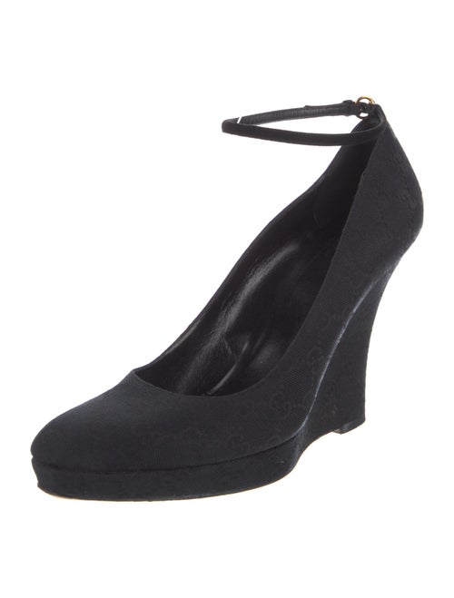 Gucci GG Canvas Canvas Pumps