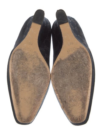 Gucci GG Canvas Canvas Pumps