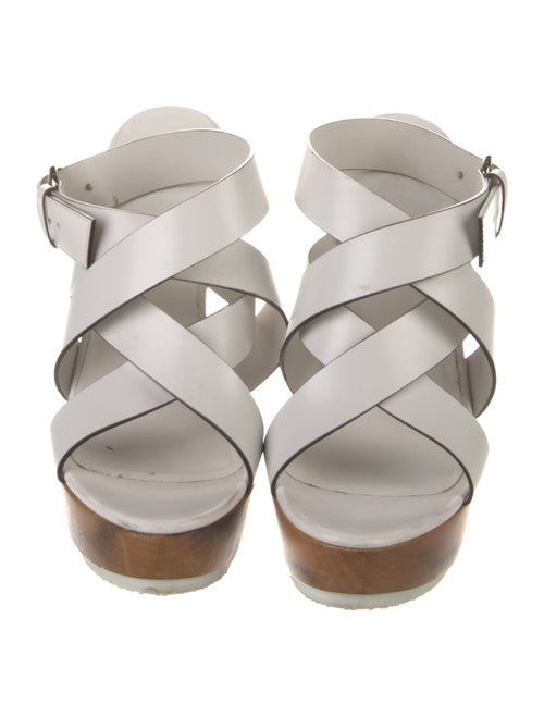 Gucci Leather Slingback Sandals