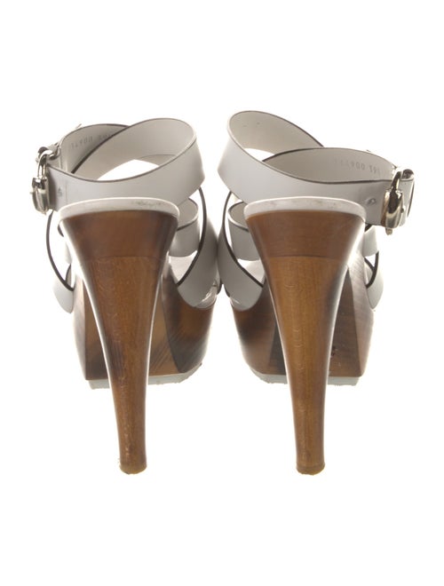 Gucci Leather Slingback Sandals