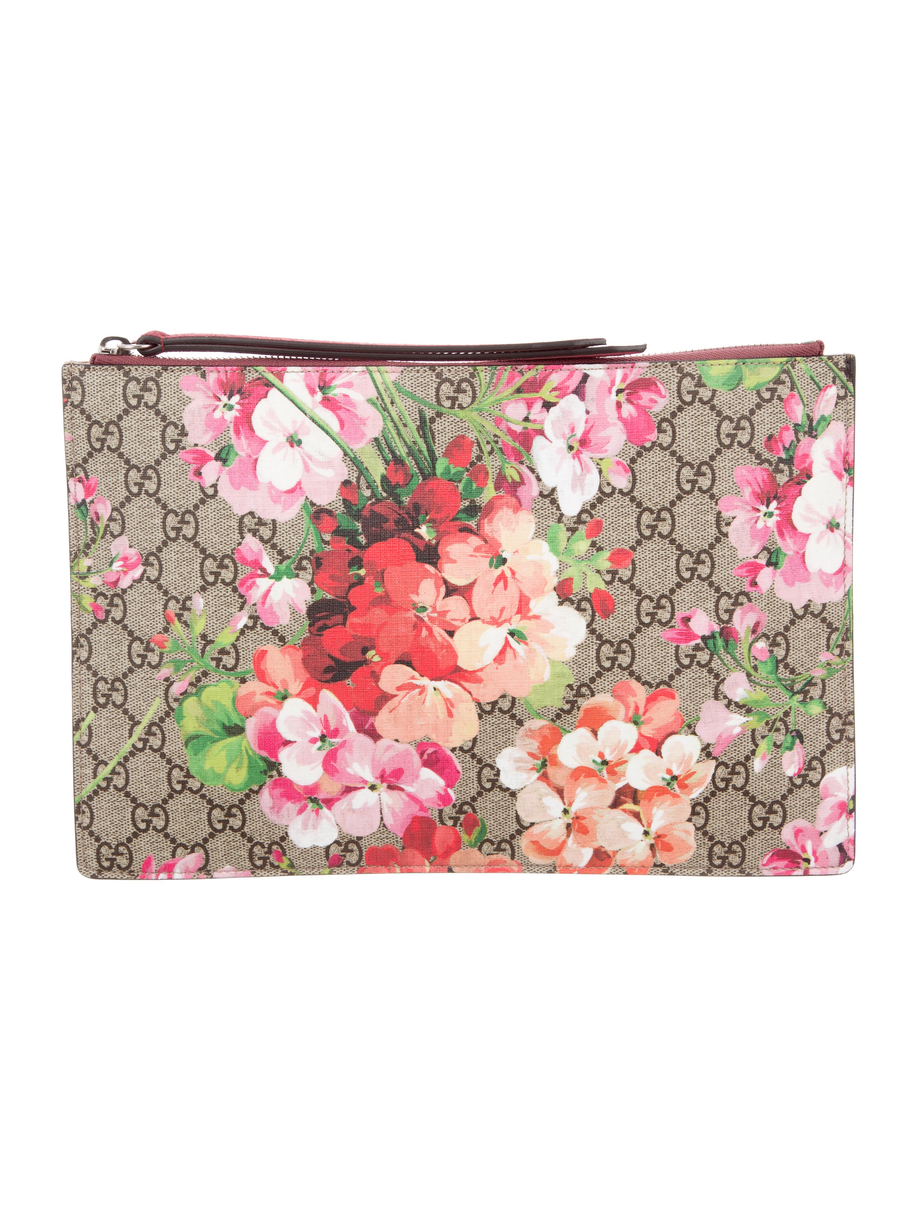 Gucci gg blooms pouch Clearance