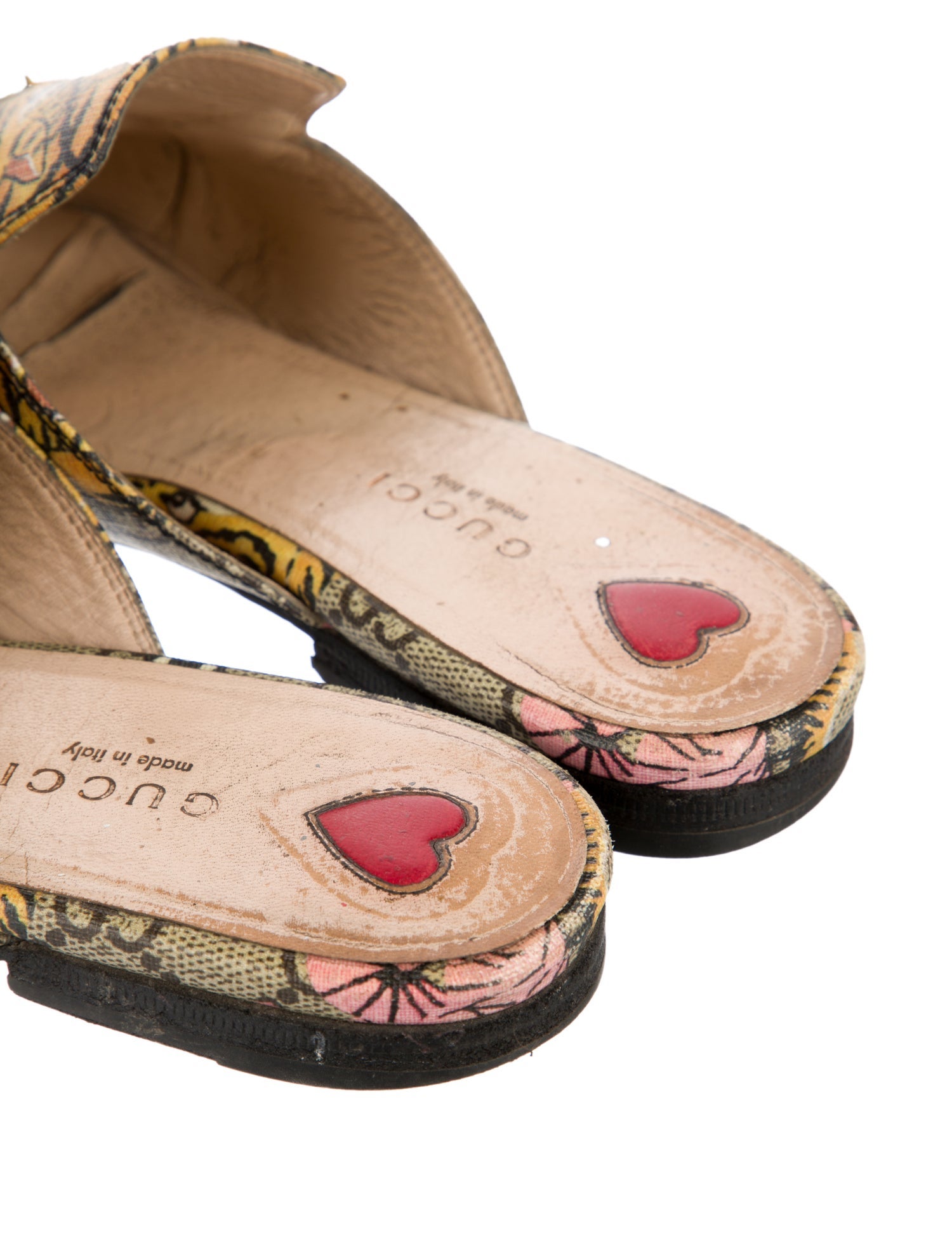 Gucci GG Supreme Mules