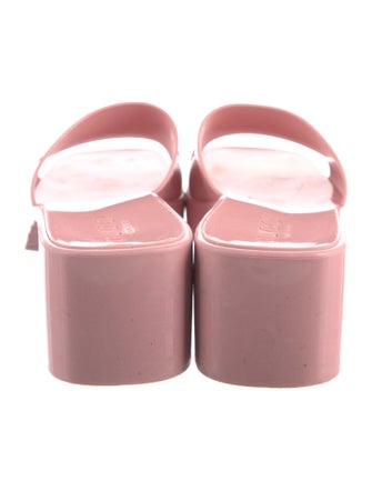 Gucci Rubber Slides